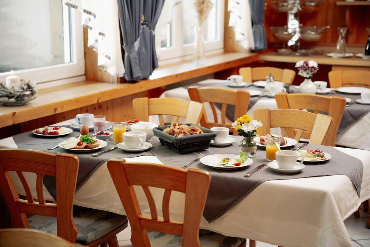 Hotel Park Cafe Reichl Bad Abbach Bagian luar foto