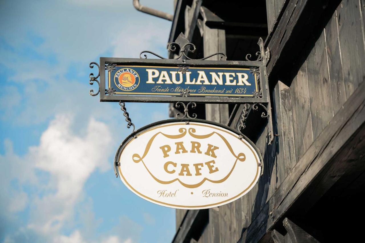 Hotel Park Cafe Reichl Bad Abbach Bagian luar foto