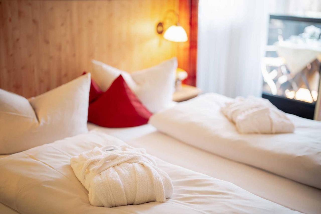 Hotel Park Cafe Reichl Bad Abbach Bagian luar foto