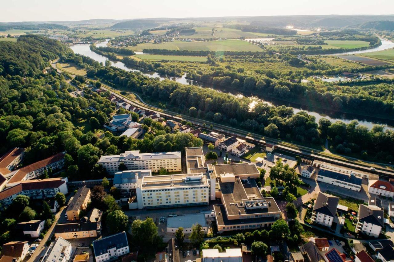 Hotel Park Cafe Reichl Bad Abbach Bagian luar foto