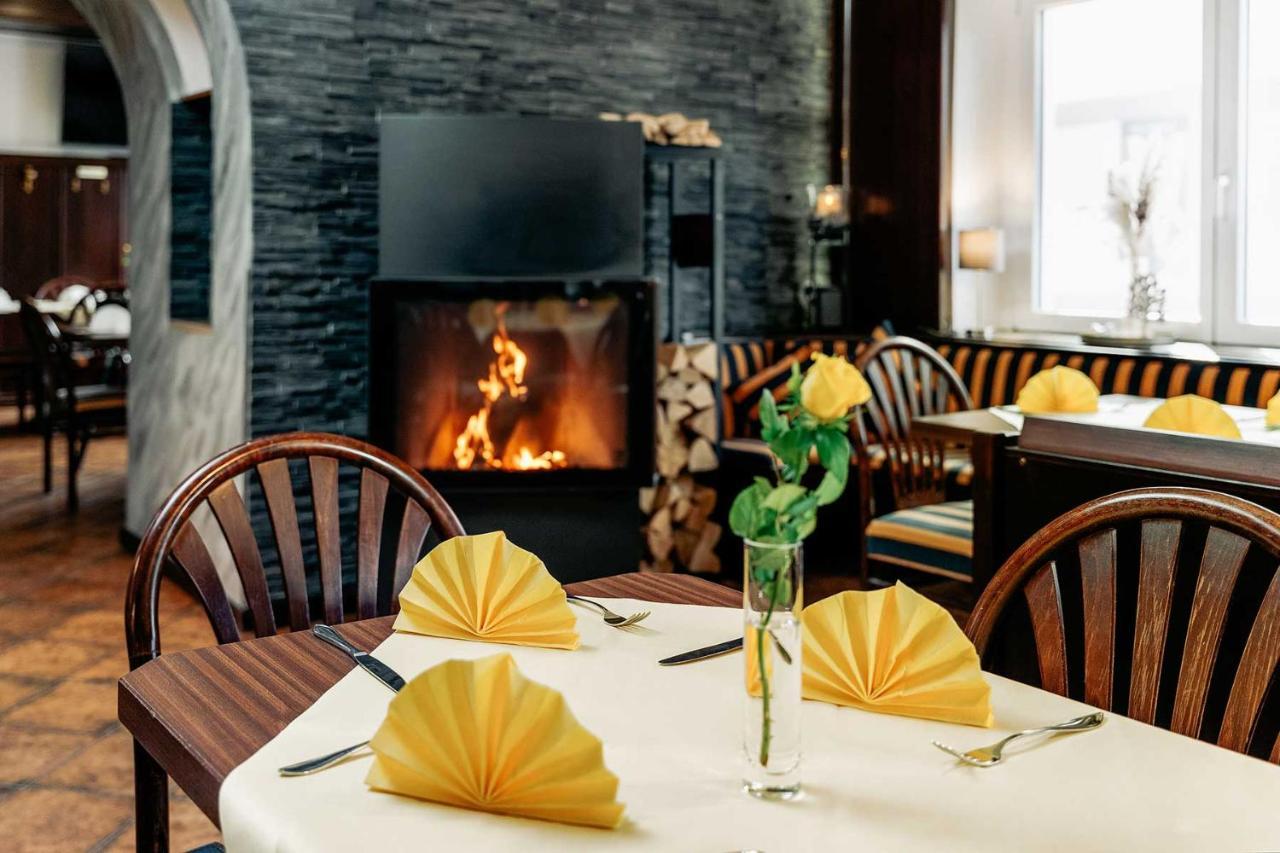 Hotel Park Cafe Reichl Bad Abbach Bagian luar foto