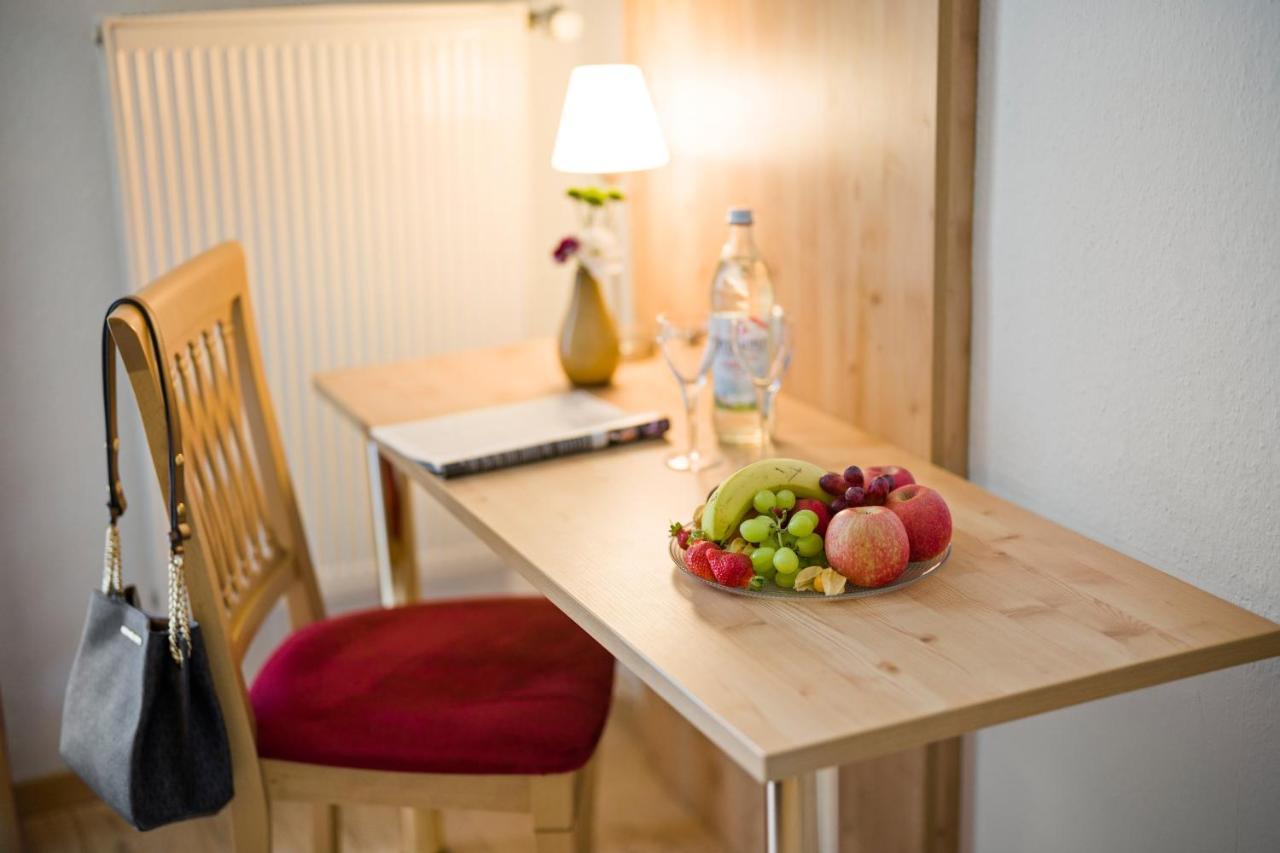 Hotel Park Cafe Reichl Bad Abbach Bagian luar foto